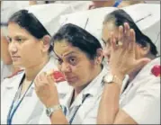  ?? HT PHOTOS: ANSHUMAN POYREKAR ?? Staff of GT Hospital during a condolence meeting held for three of their colleagues on Friday.