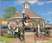  ?? / Doug Walker ?? Santa Claus will head to the downtown gazebo for photos and treats Saturday after the Cave Spring Christmas Parade, which is scheduled to start around 6 p.m.