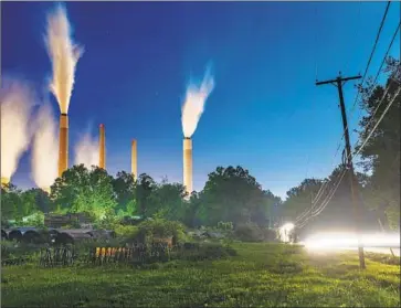  ?? Craig Hudson Charleston Gazette-Mail ?? U.N. SECRETARY-GENERAL Antonio Guterres is asking nations to stop building coal-fired power plants and commit to achieving net zero carbon emissions. Above, the John E. Amos Power Plant in Winfield, W.Va.