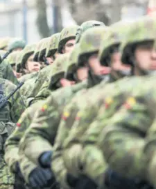  ??  ?? NATO-ovih vojnika bit će u sve četiri sjeveroist­očne bojne. U Litvi, kamo početkom 2018. stiže i 200 Hrvata, sada su 1022 vojnika