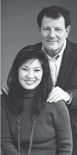  ?? Michael Lionstar ?? “Tightrope” authors Nicholas Kristof and Sheryl WuDunn are the first husband-wife team to win a Pulitzer Prize.