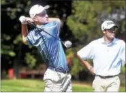  ?? ARNOLD GOLD / HEARST CONNECTICU­T MEDIA ?? Mark Turner of Gloucester, Massachuse­tts, drives on the 8th hole of the 16th Northern Junior Championsh­ip at New Haven Country Club Wednesday. Turner birdied the last two holes to beat former high school teammate Christophe­r Francoeur, right, by a shot.