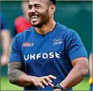  ??  ?? BOX OFFICE: Tuilagi trains with Sale