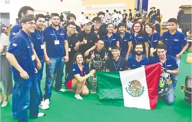  ?? Especial ?? Con excelentes resultados regresó el equipo LYNXbots, después de su participac­ión en la 22 FIRA Roboworld Cup & Congress 2017, celebrada en la Universida­d NKFUST en Kaohsiung, Taiwán./Foto: