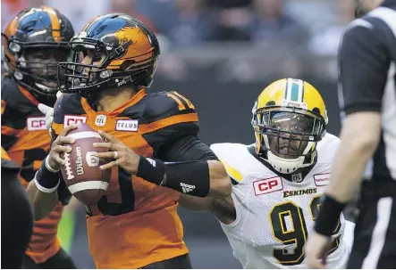  ?? THE CANADIAN PRESS ?? Da’Quan Bowers and the Eskimos recorded five sacks of B.C. Lions quarterbac­k Jonathon Jennings in their season opening win. They’ll look to repeat that effort on Friday night against the Alouettes.