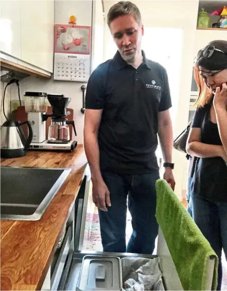  ?? — photos: sim LEOI LEOI/THE star ?? Tanner showing journalist­s some of the many bins he uses to sort different types of household waste in his home.