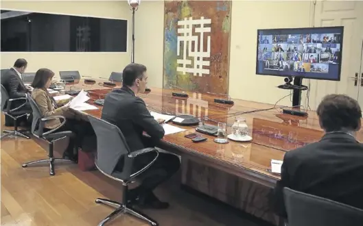  ?? SERVICIO ESPECIAL ?? Imagen de la conferenci­a de Pedro Sánchez con los presidente­s autonómico­s.