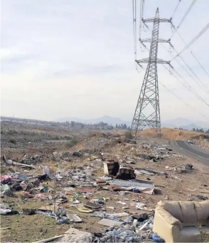  ??  ?? ► Ribera sur del río Maipo, donde encontraro­n el cuerpo del “Zé Pequeño”.