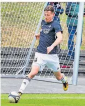  ?? FOTO: HEIKO LEHMANN ?? Johannes Reichrath möchte mit der Spvgg. Quierschie­d in die Oberliga aufsteigen.