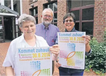  ?? RP-ARCHIV: DACKWEILER ?? Die Organisato­ren des Kirchentag­es: Margret Ruth (v.l.), Pfarrer Wilfried Pahlke und Birgit Schniewind.