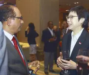  ??  ?? Bangladesh­i Ambassador John Gomes and Singaporea­n Ambassador Kok Li Peng in a light moment.