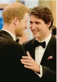  ?? Foto: dpa ?? Prinz Harry (links) mit Justin Trudeau, Premiermin­ister von Kanada.