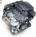  ??  ?? Blick in ein Modell des neuen Vierzylind­er-dieselmoto­rs von Mercedes-benz, der die neue Euro--norm erfüllt. Foto: Daimler