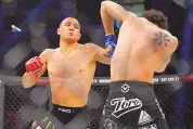  ?? JEFF CHIU/ASSOCIATED PRESS ?? Albuquerqu­e’s Aaron Pico, left, fights Adli Edwards during an April 2022 MMA card in San Jose, Calif. Saturday in Riyadh, Saudi Arabia, Pico beat Henry Corrales by first-round TKO.