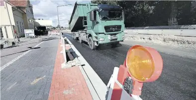  ?? BILD: von Reeken ?? Ausbau der Bremer Heerstraße: Eines der großen Bauprojekt­e in Oldenburg.