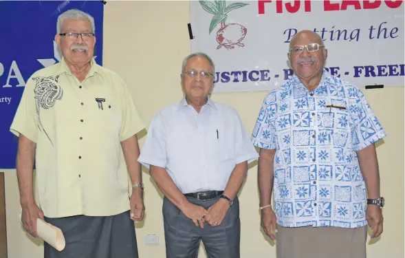  ?? Photo: Simione Haravanua ?? Three former Prime Ministers from left: Laisenia Qarase, Mahendra Chaudhry and Sitiveni Rabuka after the panel discussion and public forum last night.