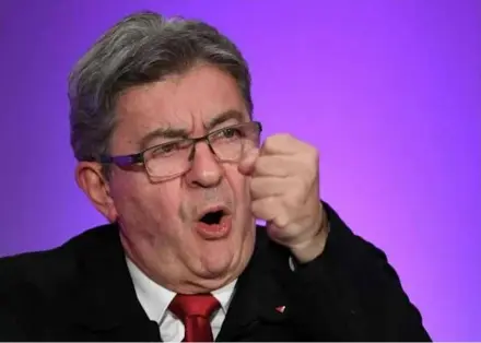  ?? AFP/VNA Photo ?? Failed presidenti­al challenger Jean-luc Melenchon is trying to rally the left against Emmanuel Macron's leadership.