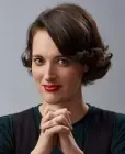  ??  ?? PHOEBE WALLER-BRIDGE: 35