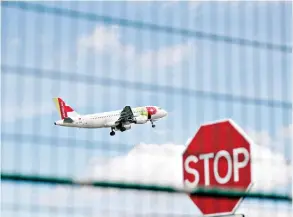  ??  ?? Questão da gestão das faixas horárias nos aeroportos tem estado em cima da mesa