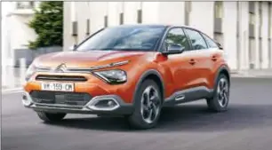  ??  ?? Citroën C4’ün yeni ön ve arka ışık imzası da ilk bakışta öne çıkan detaylar arasında yer alıyor.