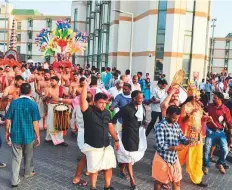  ??  ?? A procession featuring mythical King Mahabali and various art forms of Kerala were one of the highlights of celebratio­ns at the workers’ housing complex in Dubai Drydocks.