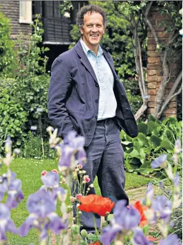  ??  ?? Blossoming: gardeners (new and not so) have been entranced by morning tours of Monty Don’s garden