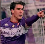  ?? ?? Capocannon­iere Dusan Vlahovic, 21 anni, punta serba della Fiorentina, 1o tra i goleador di A con 17 reti