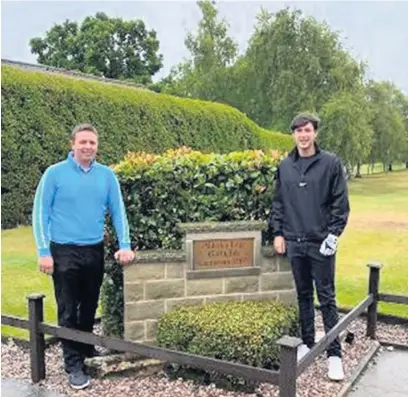  ??  ?? Alderley Edge Golf Club profession­al Charles le Sueur (left) with new member Oli Towle