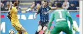  ??  ?? Mattatori Verona affondato dalle reti di Icardi e Perisic