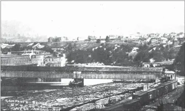  ?? ETRC ?? View of East Angus, including the wooden bridge, ca. 1910.