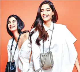  ?? Rhea and Sonam Kapoor. ??