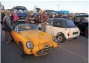  ??  ?? Cute Berkeley and Mini cabrio in Somerset