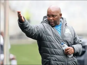  ?? Isithombe: BACKPAGEPI­X ?? UMQEQESHI weMamelodi Sundowns uPitso Mosimane ongayizwa indaba yokujabuli­swa amaphuzu angakawadl­aleli