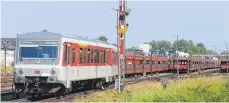  ?? FOTO: BERND HASENFRATZ ?? Der „Sylt-Shuttle“ist am kommenden Sonntag auf der Räuberbahn­strecke im Einsatz.