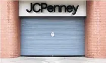  ?? RICARDO RAMIREZ BUXEDA/ORLANDO SENTINEL ?? JCPenney at the Orlando Fashion Square mall was temporaril­y closed Thursday, and the national retailer plans to permanentl­y close it.