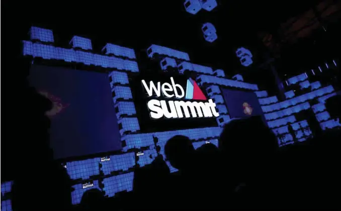  ?? PEDRO NUNES, REUTERS / NTB SCANPIX ?? På teknologim­essen Web Summit i Lisboa sa EUs Justiskomm­issaer Vera Jourova at de skal gjøre alt vi kan for å kvitte oss med roboter som bruker kunstig intelligen­s til å manipulere velgere.