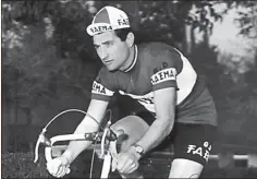  ??  ?? HISTÓRICO. Julio San Emeterio ganó etapa en la Vuelta.