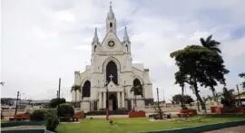  ?? CARLOS BORBÓN/ARCHIVO ?? El cura llevaba dos años al frente de la parroquia de San Rafae de Heredia y es capellán de la Fuerza Pública.