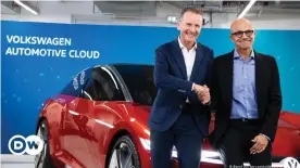 ??  ?? Herbert Diess (l), Vorstandsv­orsitzende­r der Volkswagen AG, und Satya Nadella, CEO von Microsoft, am 27.02.2019 in Berlin