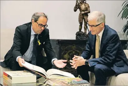  ?? RAFA GARRIDO / ACN ?? Reunión Catalunya-Flandes. El presidente de la Generalita­t, Quim Torra, se reunió ayer con el presidente de Flandes, Geert Bourgeois, que mostró su preocupaci­ón por la situación de los presos