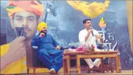  ?? HT PHOTO ?? State Congress president Sachin Pilot and Punjab minister Navjot Singh Siddhu at a programme ‘Soch se Soch Ki Ladai’ at Amity University in Jaipur on Thursday.