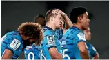  ??  ?? The body language of the Blues’ Matt Duffie sums up his side’s misfortune­s during the 34-16 loss to the Highlander­s.