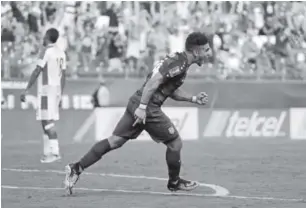  ?? Mark Humphrey, The Associated Press ?? Team USA’S Dom Dwyer celebrates Saturday after scoring against Panama in the CONCACAF Gold Cup opener for the Americans.