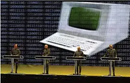  ??  ?? Retrofutur­ismus, topaktuell: Kraftwerk mit Ralf Hütter (links) APA