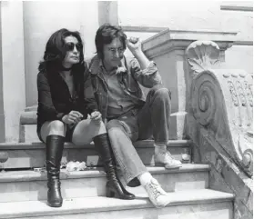  ?? AFP ?? 17 de mayo de 1971: Lennon y Yoko Ono posan en la ciudad francesa de Cannes.