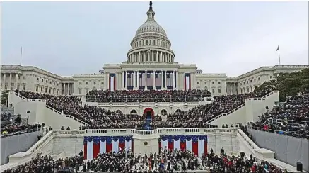  ??  ?? Les défis sont majeurs pour le futur président des Etats-Unis, qui prêtera serment sur les marches du Capitole.