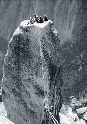  ?? GARY BOCARDE ?? Jan Redford hangs suspended over 1,400 feet of nothing while climbing Yosemite’s Lost Arrow Spire with some friends. Redford says climbers share both danger and ‘an unbreakabl­e bond.’
