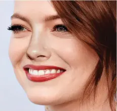  ??  ?? You nose who it is: La La Land star Emma Stone