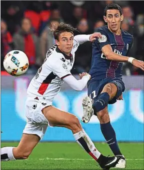  ??  ?? Boscagli et Nice ont poussé le PSG de Di Maria dans ses retranchem­ents.