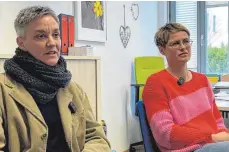  ?? FOTO: DENNIS BACHER ?? Maren Kuwertz und Tanja Wöhrle haben die Beratungss­telle „Ela“vor sieben Jahren aufgebaut und etabliert.